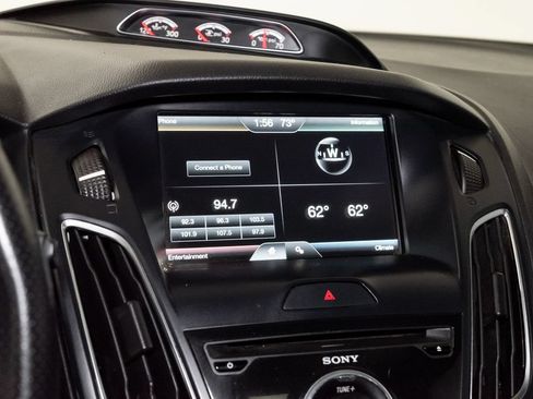 Used 2015 Ford Focus ST w/ Equipment Group 401A FWD image 17