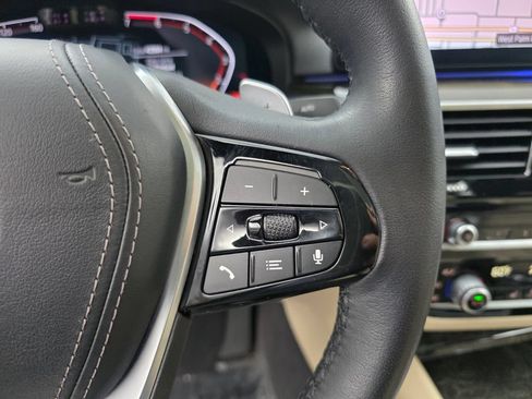 Used 2021 BMW 530i RWD image 20