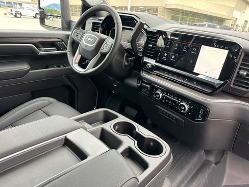 New 2025 GMC Sierra 2500 SLT w/ Snow Plow Prep/Camper Package image 11