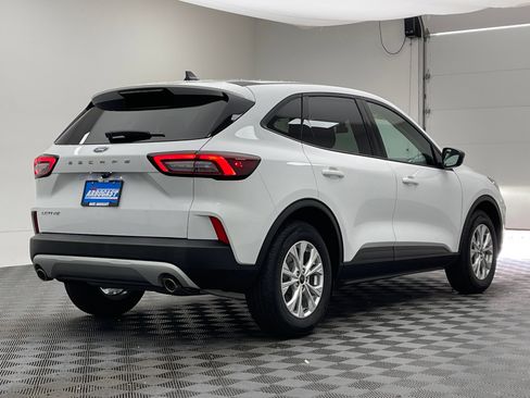Used 2026 Ford Escape Active FWD image 6