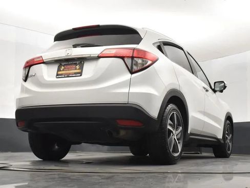 Used 2022 Honda HR-V EX-L image 13