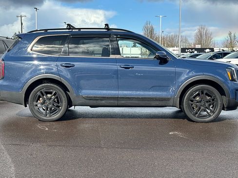 Used 2025 Kia Telluride SX X-Line image 3