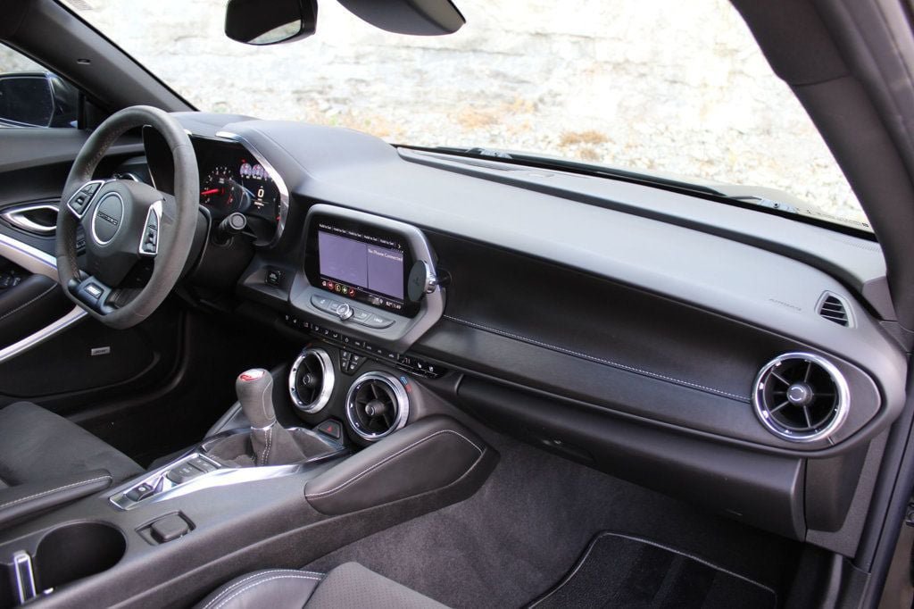Used 2019 Chevrolet Camaro SS RWD image 20