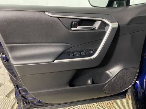 Certified 2025 Toyota RAV4 XLE AWD/4WD image 20