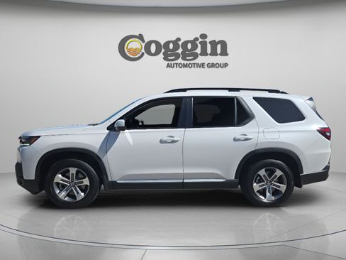 Used 2026 Honda Pilot EX-L image 2