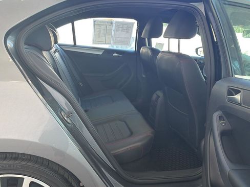 Used 2014 Volkswagen Jetta GLI Autobahn image 22