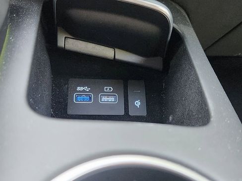 Used 2025 Genesis Electrified GV70 w/ Prestige Package AWD/4WD image 21