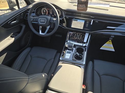 New 2026 Audi Q7 3.0T Prestige image 39