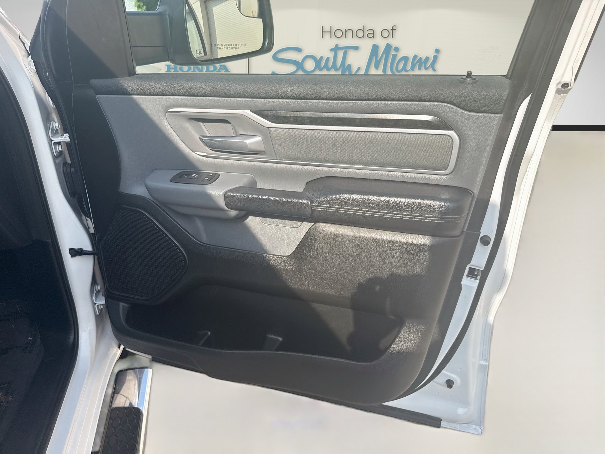 Used 2022 RAM 1500 Big Horn RWD image 31