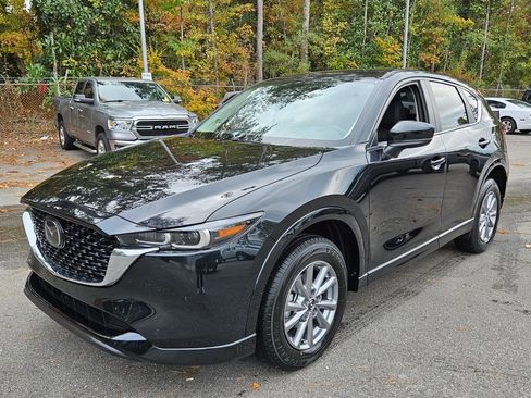 New 2025 MAZDA CX-5 AWD 2.5 S w/ Select Package image 3