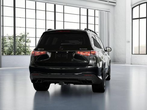 Used 2024 Mercedes-Benz GLS 63 AMG 4MATIC image 24