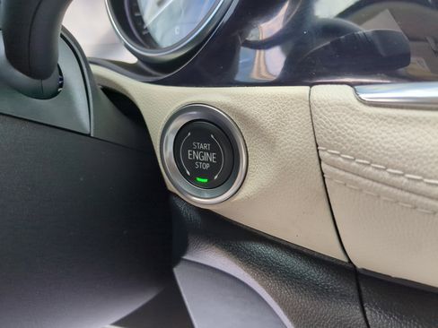 Certified 2021 Buick Encore GX Select w/ Experience Buick Package image 29