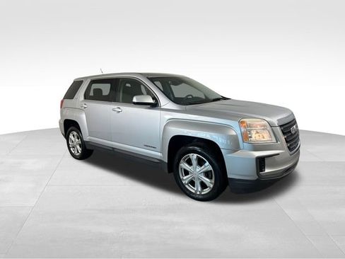 Used 2017 GMC Terrain SLE image 8