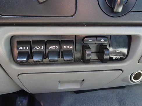 Used 2005 Ford F250 XLT AWD/4WD image 27