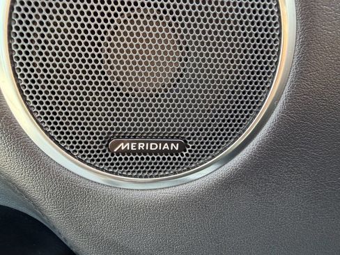 Used 2014 Land Rover Range Rover Supercharged image 25