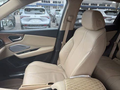 Used 2024 Acura RDX SH-AWD w/ Advance Package image 23