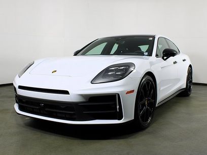 New 2025 Porsche Panamera 4