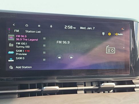 Certified 2024 Kia Carnival EX image 28