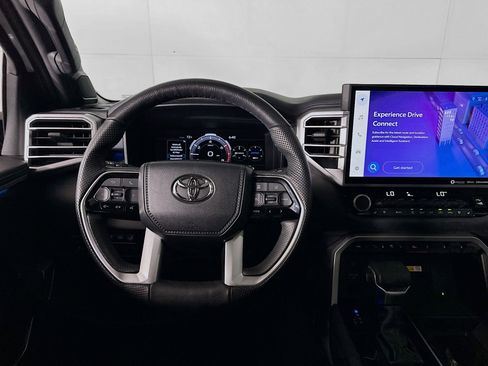 Used 2024 Toyota Tundra Platinum AWD/4WD image 17