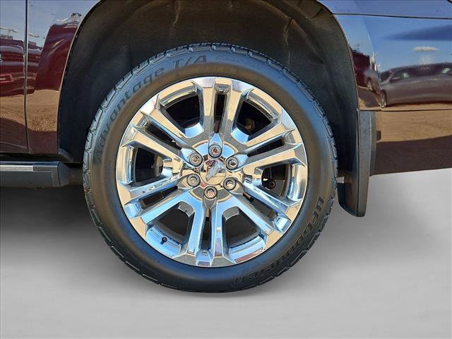 Used 2020 Chevrolet Suburban Premier w/ Premier Plus Edition AWD/4WD image 26
