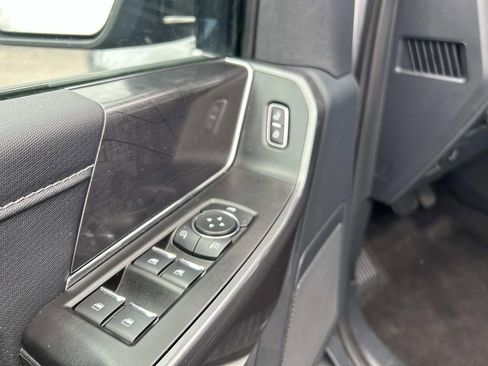 Certified 2022 Ford F150 XLT w/ Equipment Group 302A High image 21