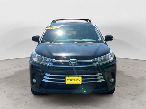 Used 2017 Toyota Highlander Limited w/ Protection Package #3 AWD/4WD image 8