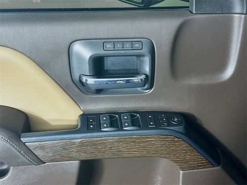 Used 2018 GMC Sierra 2500 Denali w/ Duramax Plus Package image 25