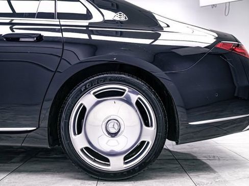 Used 2024 Mercedes-Benz Maybach S 580 4MATIC image 34