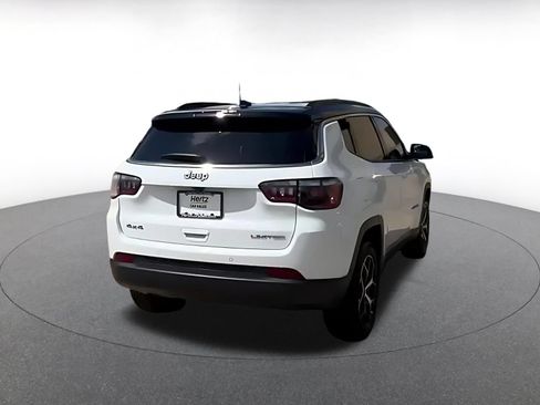 Used 2025 Jeep Compass Limited AWD/4WD image 14