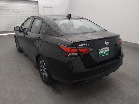 Used 2021 Nissan Versa SV FWD image 5