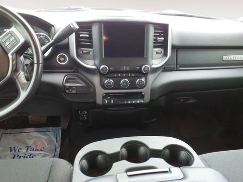 Used 2021 RAM 2500 Big Horn w/ Night Edition AWD/4WD image 11
