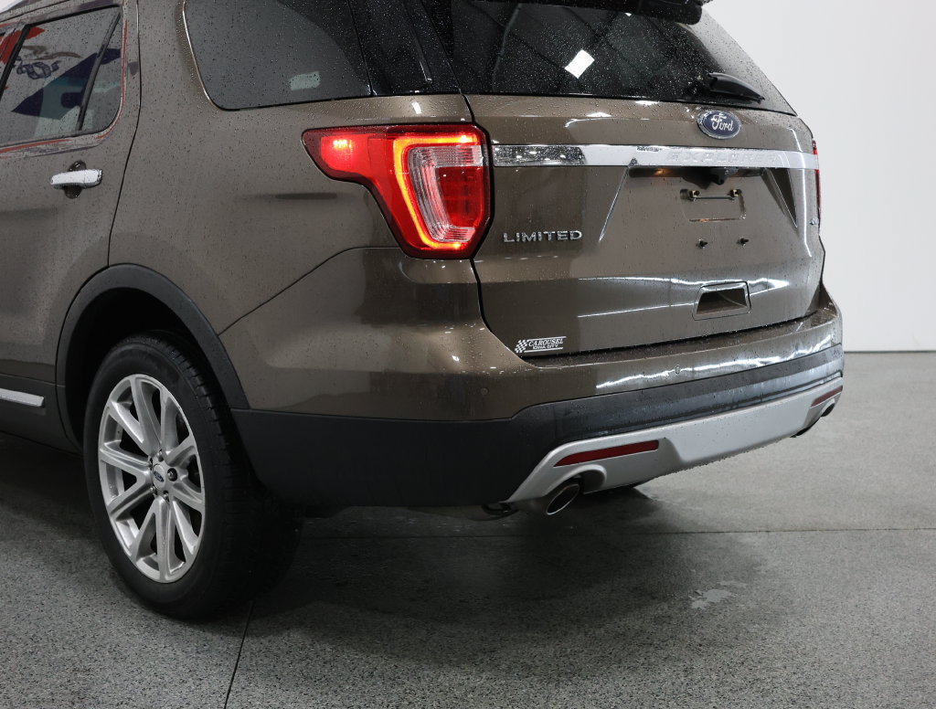 Used 2016 Ford Explorer Limited AWD/4WD image 10