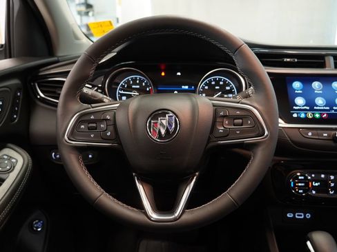 Used 2023 Buick Encore GX Essence w/ Experience Buick Package FWD image 19