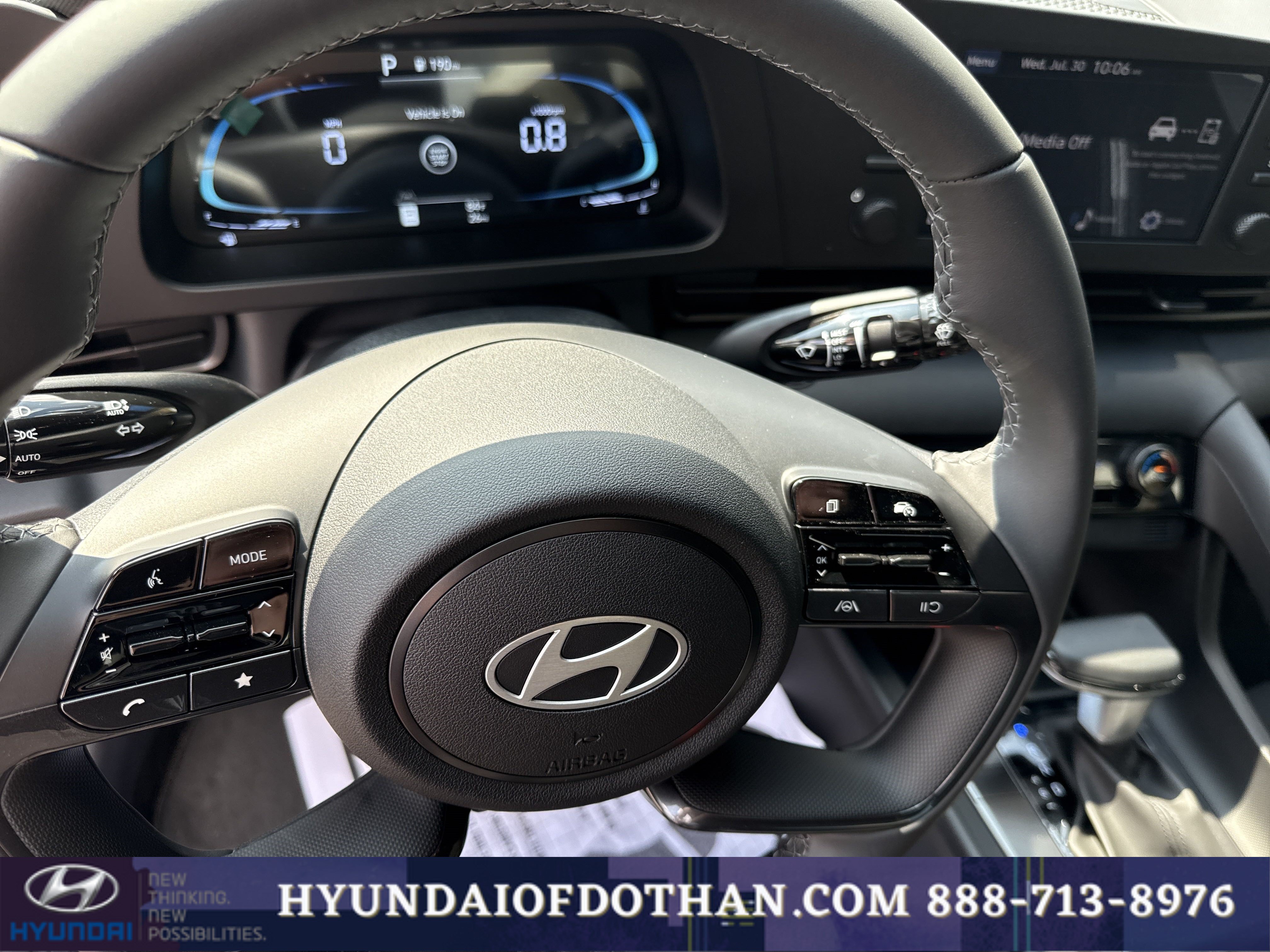 Certified 2025 Hyundai Elantra Sport FWD image 8