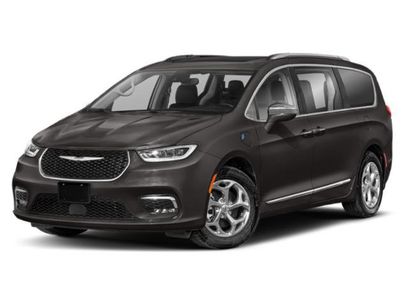 Used 2022 Chrysler Pacifica Pinnacle