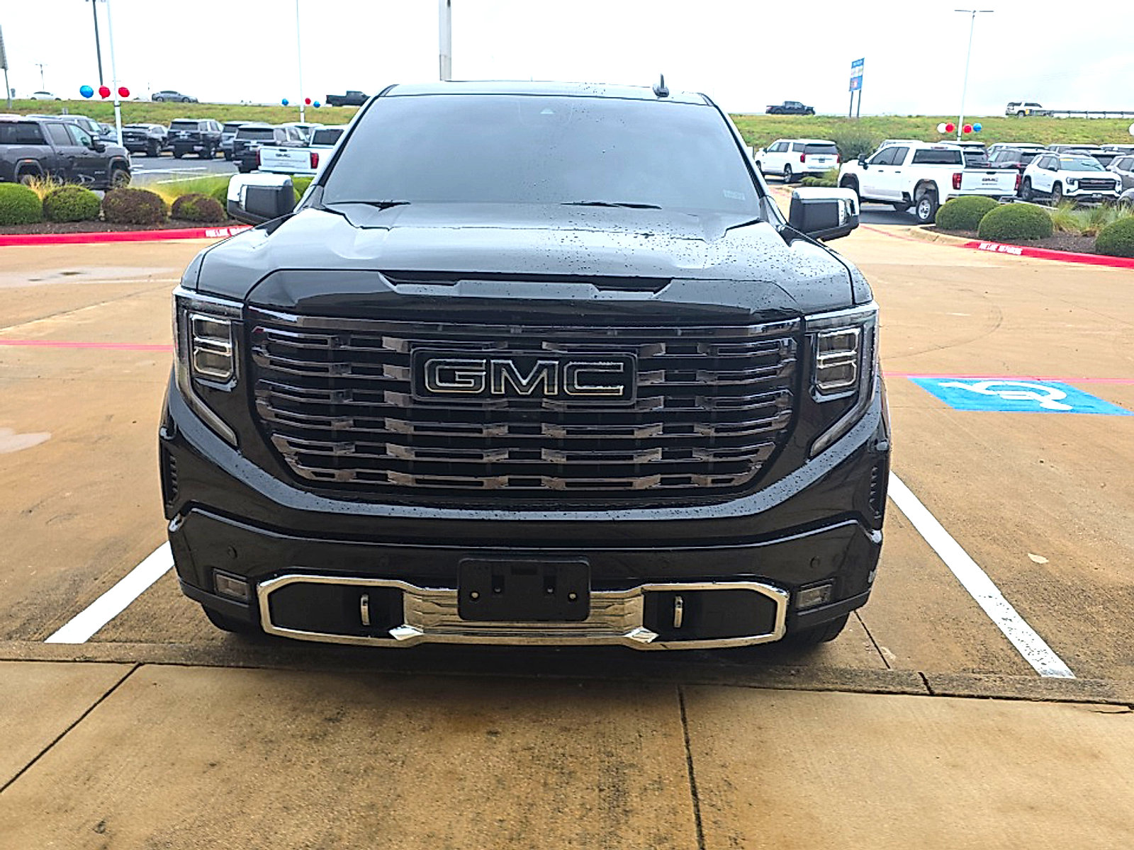 Used 2026 GMC Sierra 1500 Denali Ultimate AWD/4WD image 5