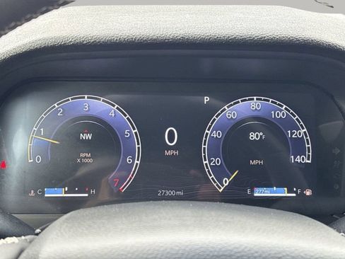 Used 2025 Jeep Grand Cherokee Altitude AWD/4WD image 28