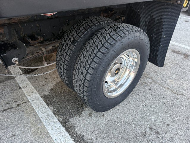 Used 2017 Ford F350 XL w/ Power Equipment Group RWD image 15