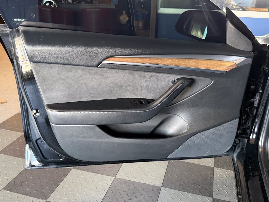 Used 2021 Tesla Model 3 Long Range AWD/4WD image 20