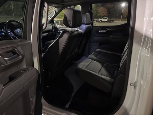 Used 2022 Chevrolet Silverado 1500 LTZ image 21