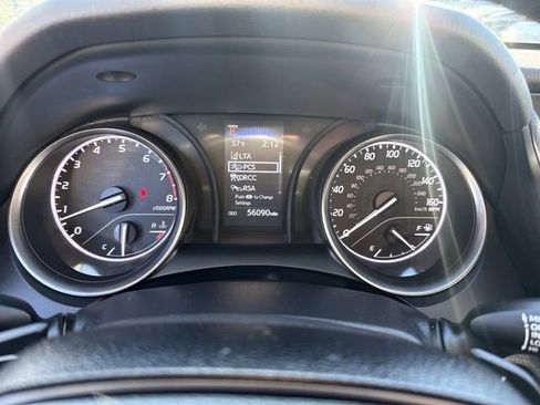 Used 2024 Toyota Camry SE image 33