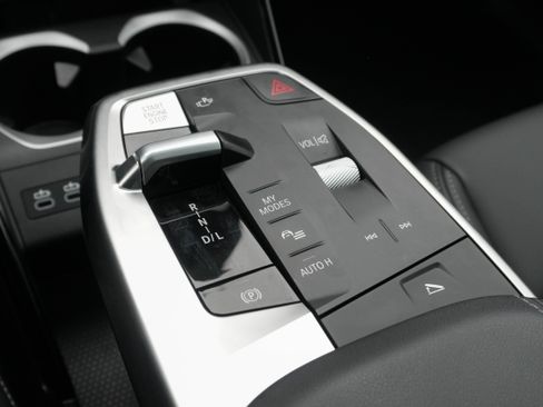 Certified 2025 BMW X1 xDrive28i image 27