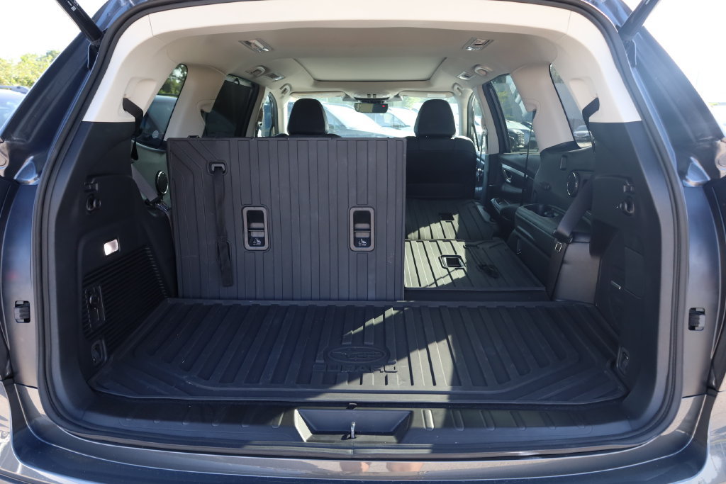 Certified 2026 Subaru Ascent Limited AWD/4WD image 8