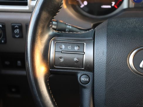 Used 2015 Lexus GX 460 w/ Premium Package image 19