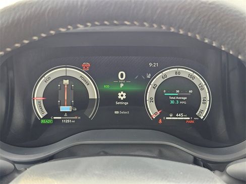 Used 2025 Toyota Sienna Platinum image 22