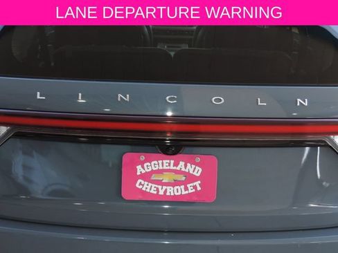 Used 2025 Lincoln Aviator Reserve w/ Equipment Group 201A AWD/4WD image 16