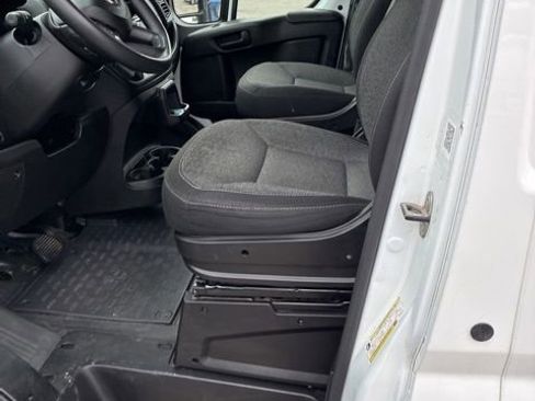 Used 2023 RAM ProMaster 2500 image 9