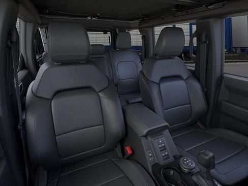 New 2026 Ford Bronco Badlands image 10