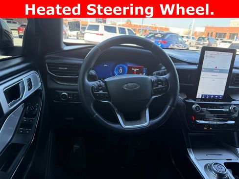 Certified 2022 Ford Explorer Platinum w/ Equipment Group 601A image 12