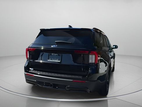 New 2026 Ford Explorer ST-Line w/ ST-Line Street Pack image 29